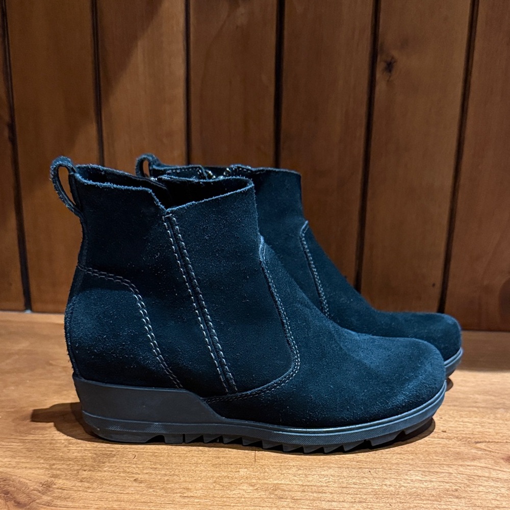 Sorel Women’s Evie Waterproof Black Suede Wedge Ankle Booties